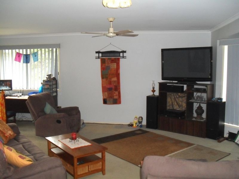 31 Kookaburra Drive, Eli Waters QLD 4655