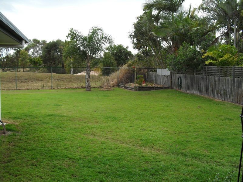 31 Kookaburra Drive, Eli Waters QLD 4655