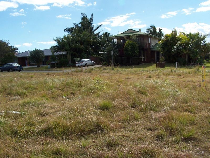 21 Merlin Drive, Urangan QLD 4655