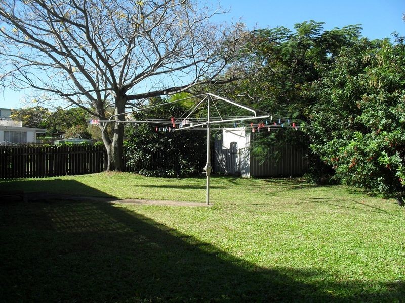 379 Boat Harbour Drive, Scarness QLD 4655