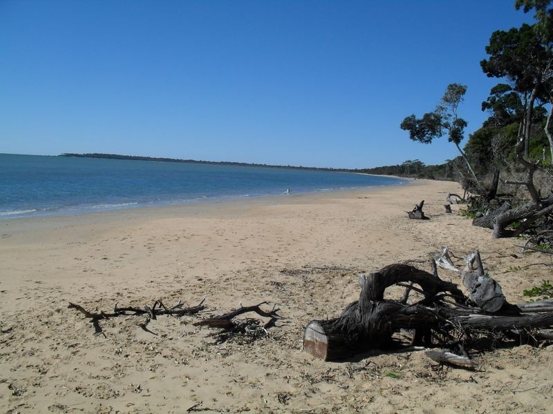 9 Dundowran Beach Esplanade, Booral QLD 4655