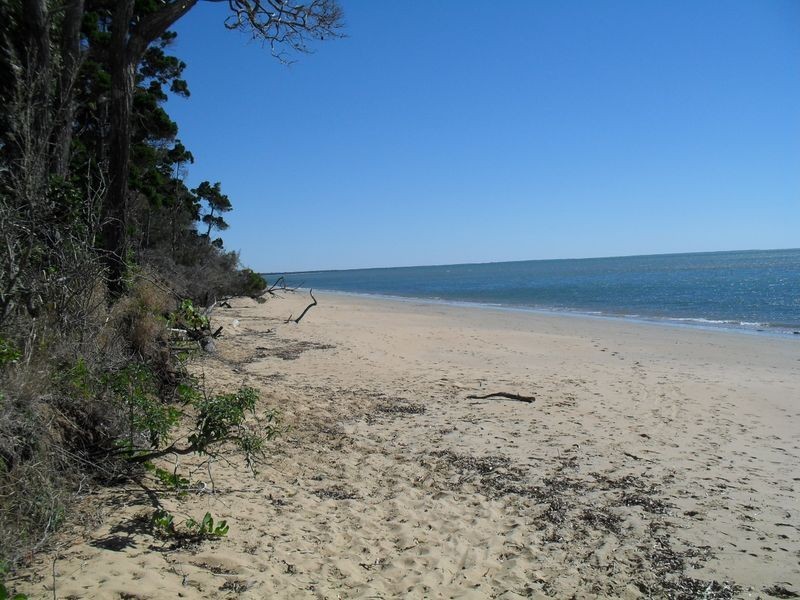 9 Dundowran Beach Esplanade, Booral QLD 4655