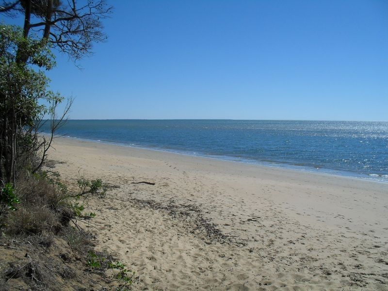 9 Dundowran Beach Esplanade, Booral QLD 4655