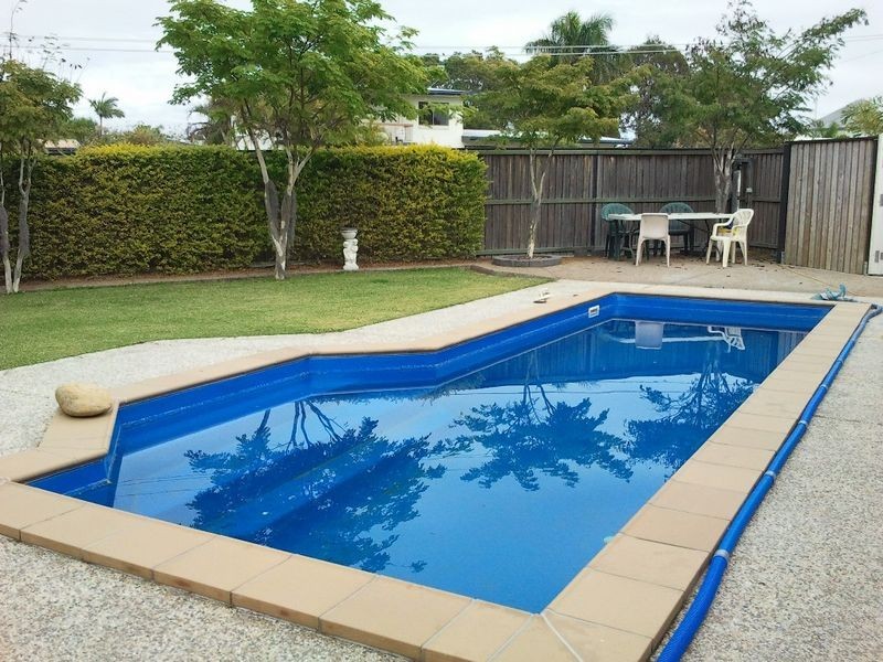 53 Bideford Street, Torquay QLD 4655