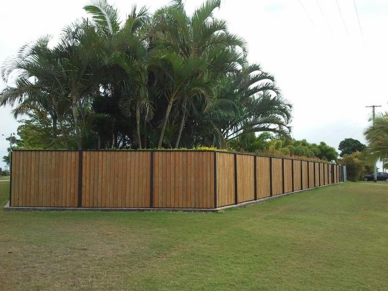 53 Bideford Street, Torquay QLD 4655