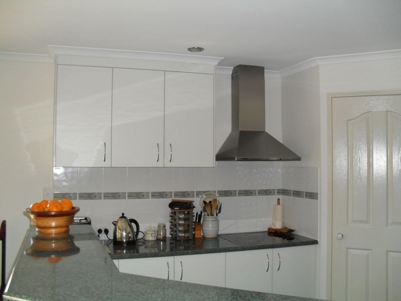 128 Garden Drive, Urangan QLD 4655