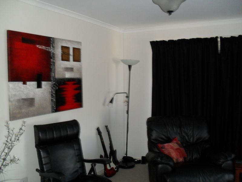 128 Garden Drive, Urangan QLD 4655