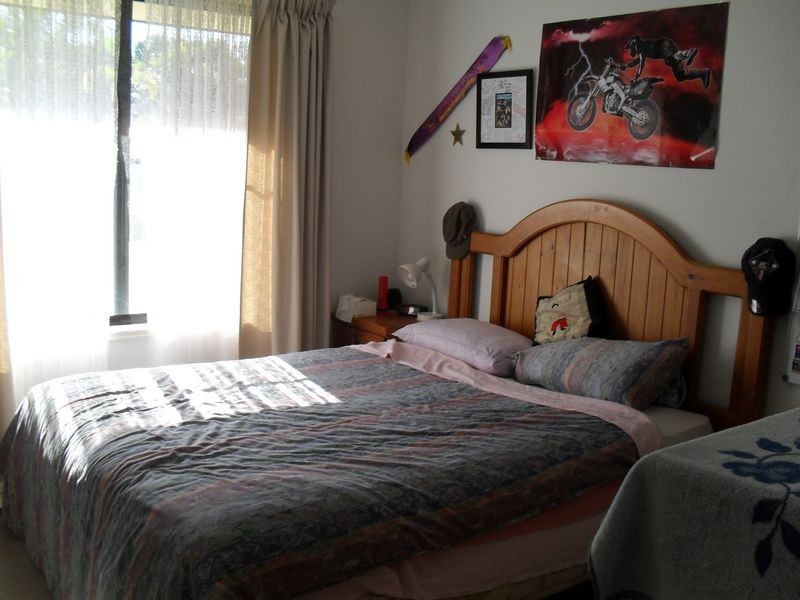 128 Garden Drive, Urangan QLD 4655