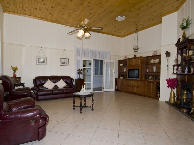1208 Burrum Heads Road, Burrum Heads QLD 4659