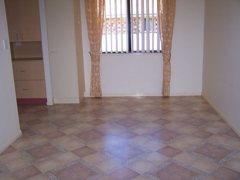 5 Skinner Crescent, Urangan QLD 4655