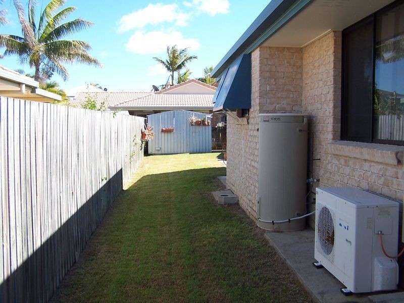 5 Skinner Crescent, Urangan QLD 4655