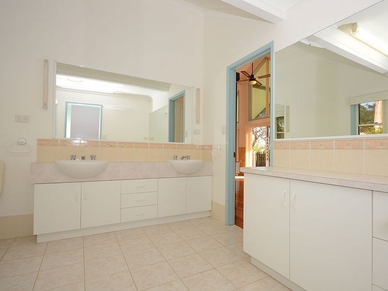 564 Oregan Creek Road, Toogoom QLD 4655