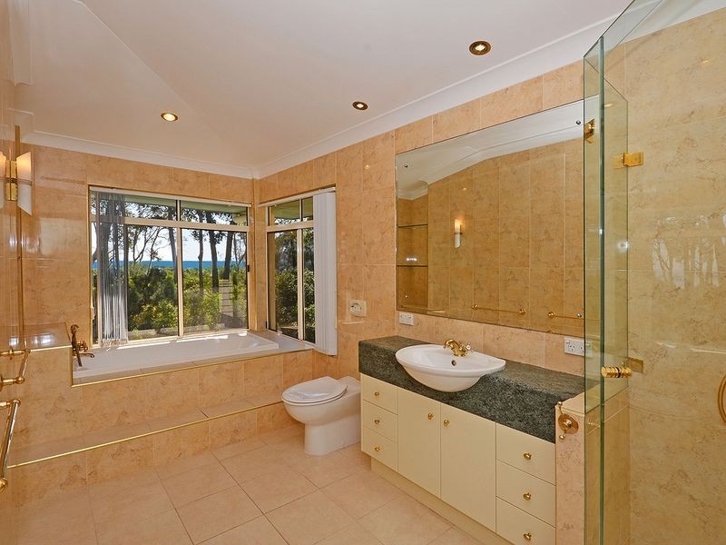 564 Oregan Creek Road, Toogoom QLD 4655