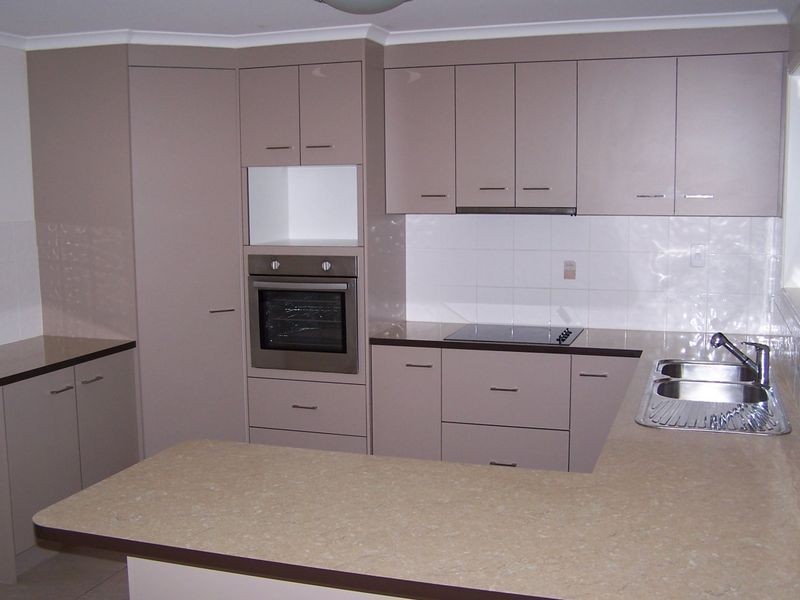 25 Joselyn Dr, Point Vernon QLD 4655