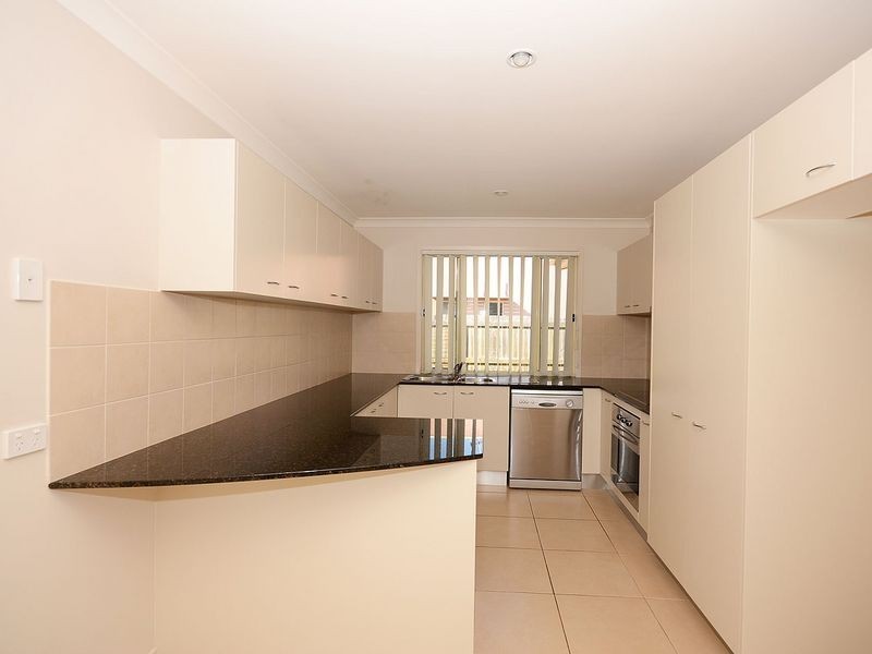 8 Swan View Court, Toogoom QLD 4655