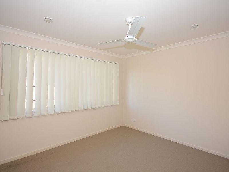 8 Swan View Court, Toogoom QLD 4655