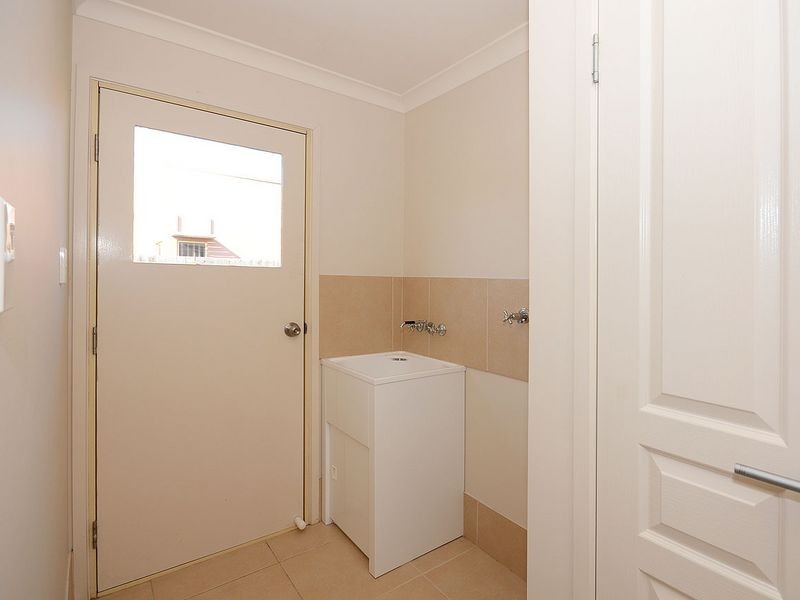 8 Swan View Court, Toogoom QLD 4655