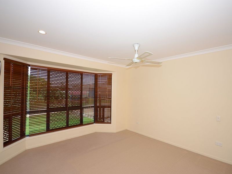 5 Glen Eagles Close, Wondunna QLD 4655
