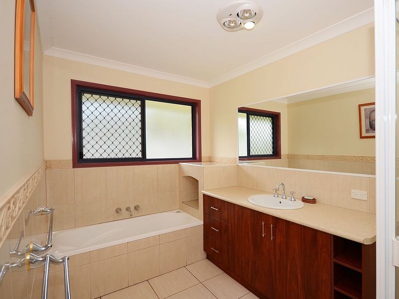 5 Glen Eagles Close, Wondunna QLD 4655