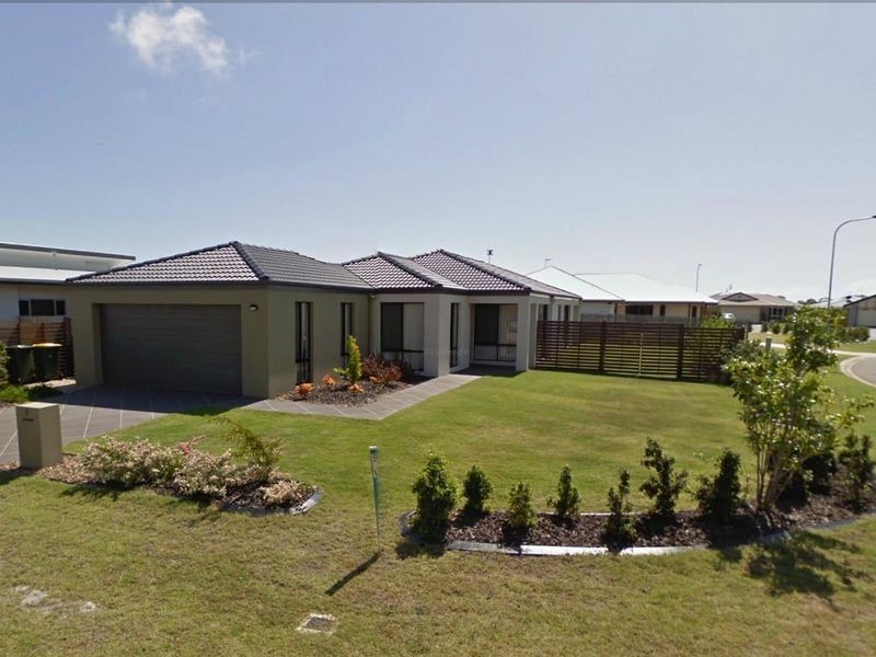 1 Fishburn Way, Eli Waters QLD 4655