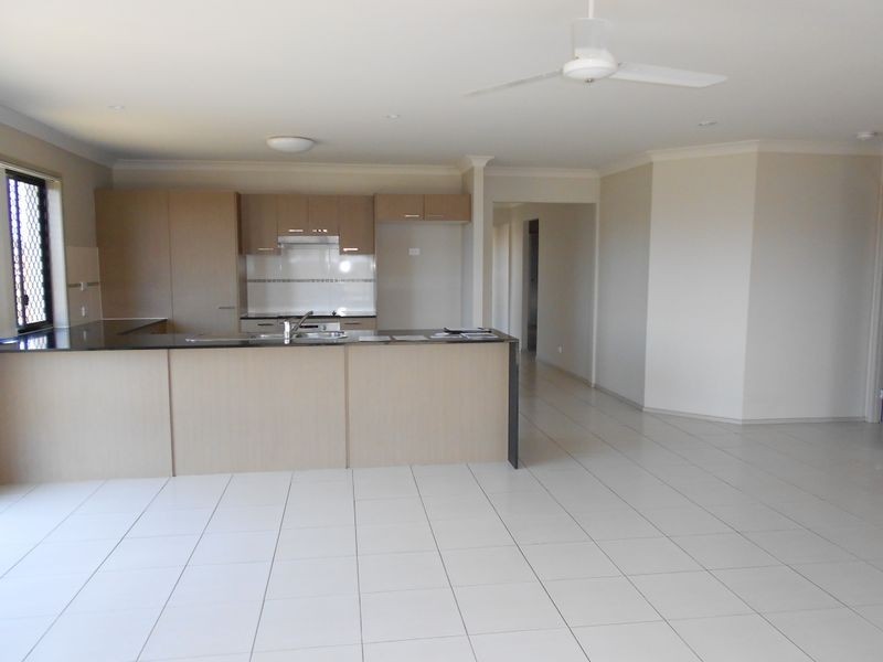 1 Fishburn Way, Eli Waters QLD 4655
