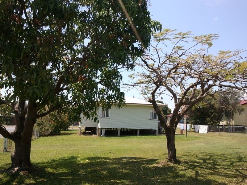 19 Beach Road, Pialba QLD 4655