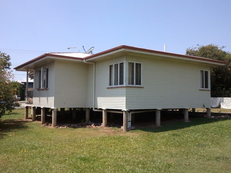 19 Beach Road, Pialba QLD 4655