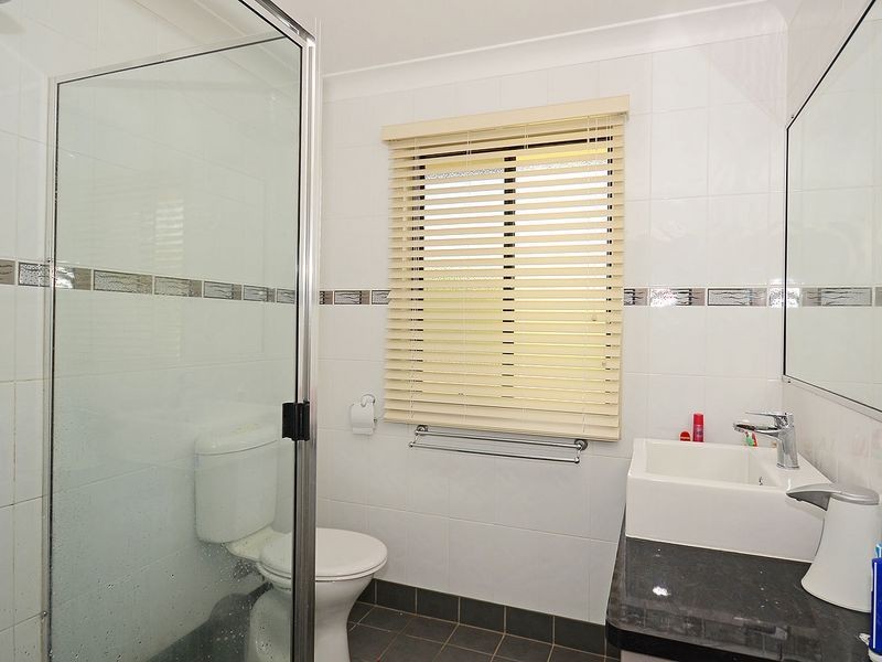 33 Sandrabarbara Drive, Booral QLD 4655