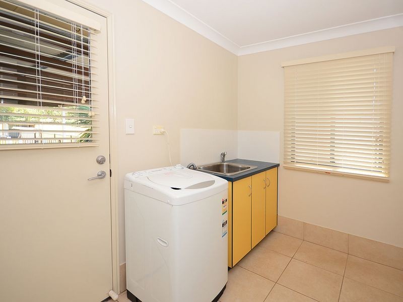 33 Sandrabarbara Drive, Booral QLD 4655