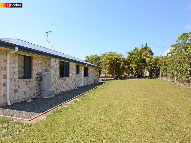 33 Sandrabarbara Drive, Booral QLD 4655