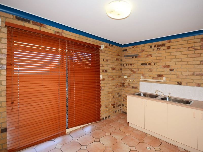 28 Aimee Drive, Urangan QLD 4655