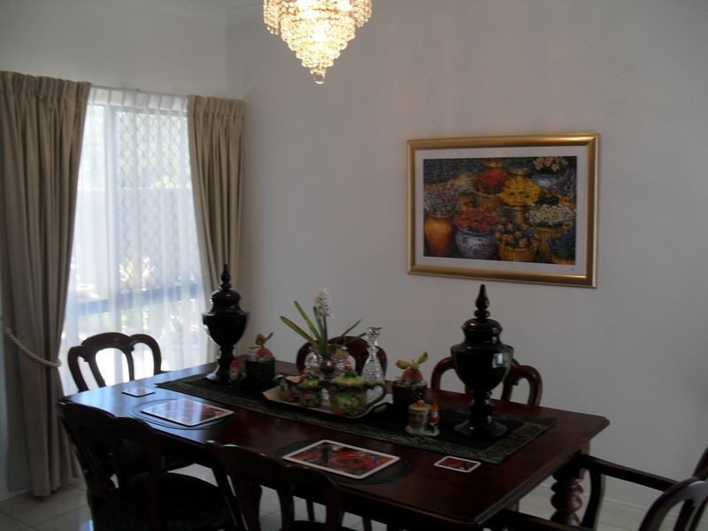 11 Harmony Ave, Urraween QLD 4655