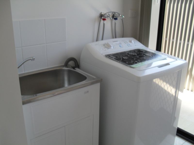 11 Harmony Ave, Urraween QLD 4655