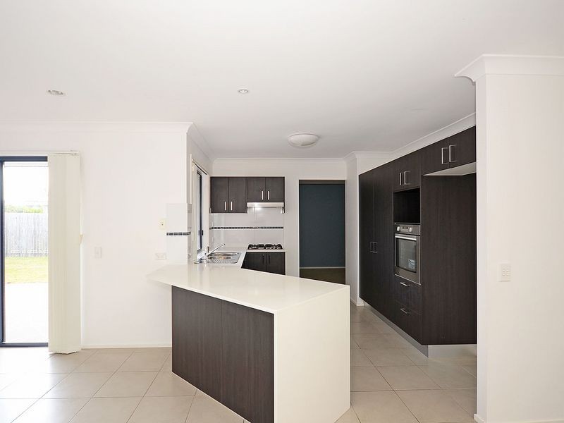 33 Magellan Circuit, Urraween QLD 4655