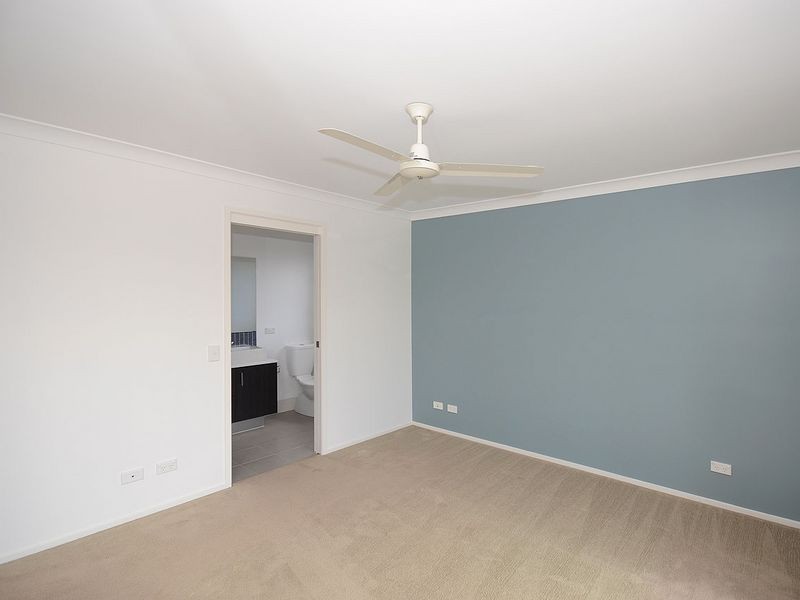 33 Magellan Circuit, Urraween QLD 4655