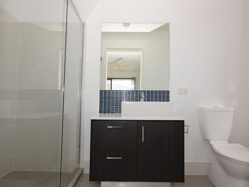 33 Magellan Circuit, Urraween QLD 4655