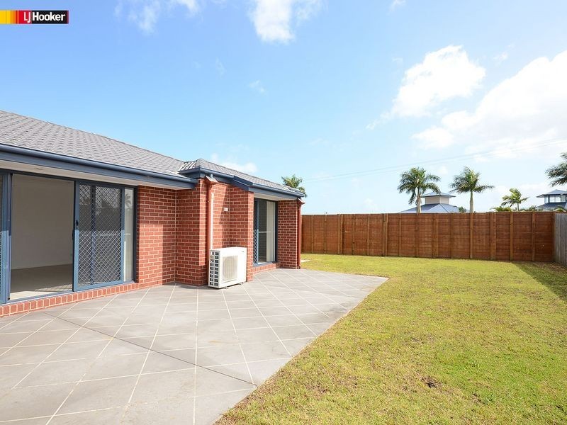 33 Magellan Circuit, Urraween QLD 4655