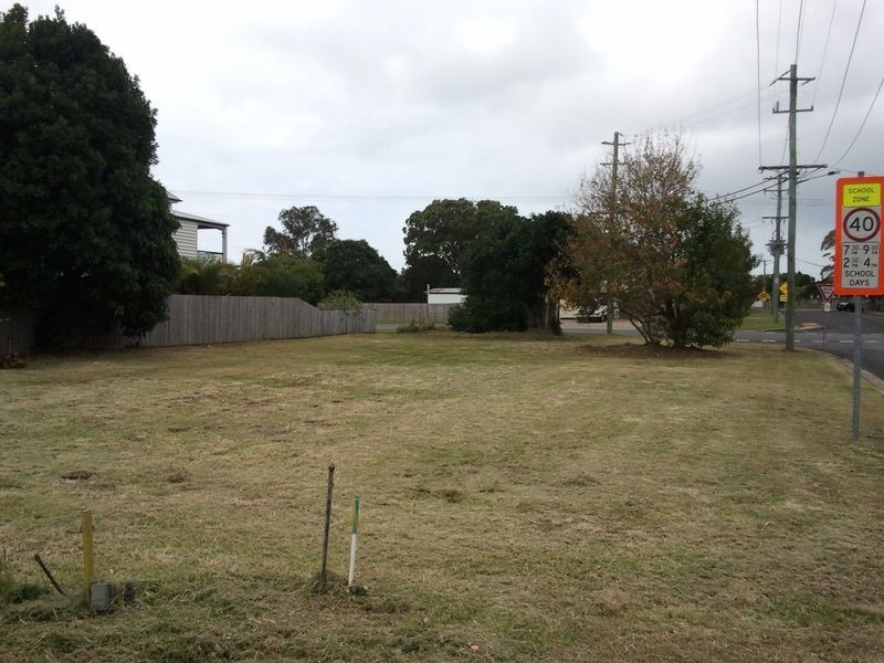 39 Miller Street, Urangan QLD 4655