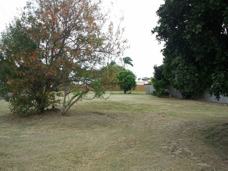 39 Miller Street, Urangan QLD 4655