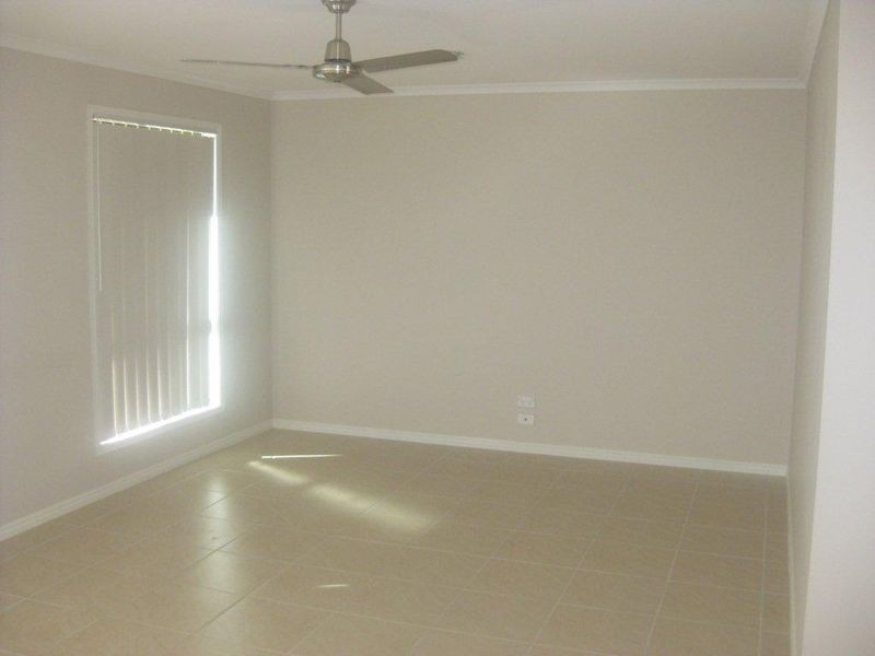 39 Archer Drive, Point Vernon QLD 4655