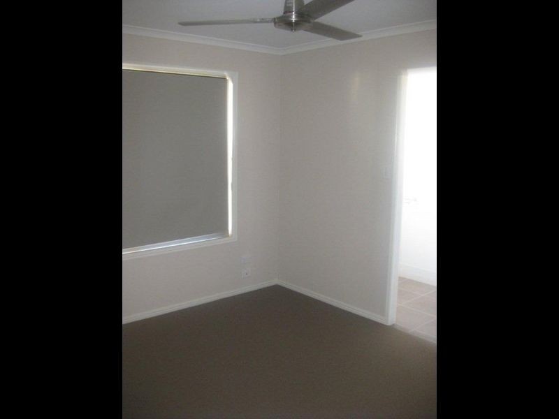 39 Archer Drive, Point Vernon QLD 4655