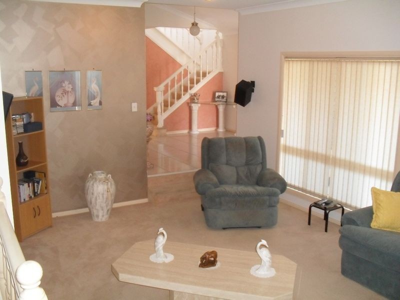 33 Haydn Drive, Kawungan QLD 4655