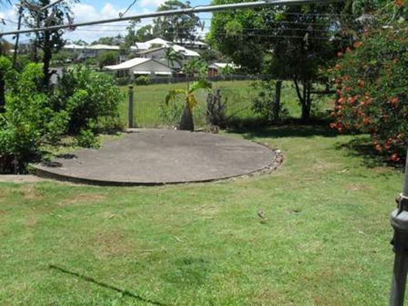 7 Avolet Crescent, River Heads QLD 4655