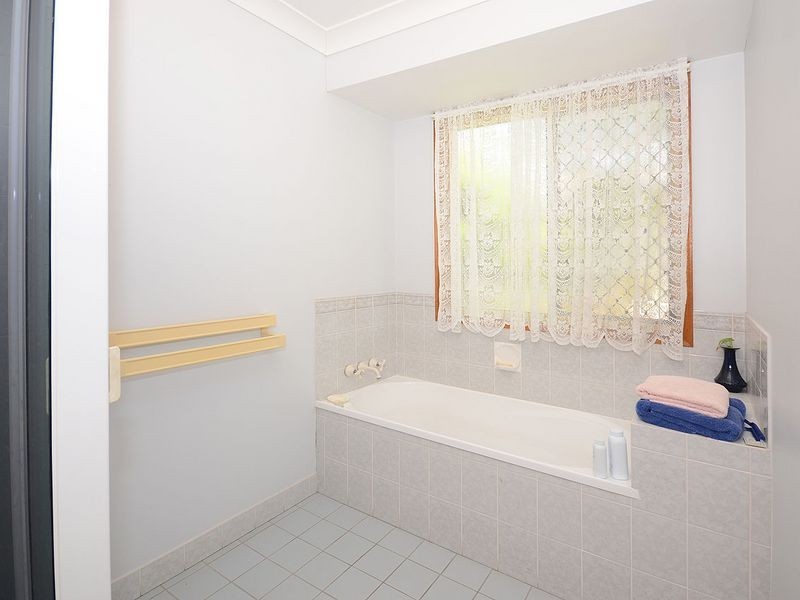 18 Ripley Avenue, Pialba QLD 4655