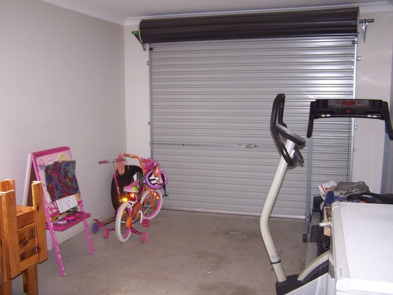 16 Grey Gum Court, Urraween QLD 4655