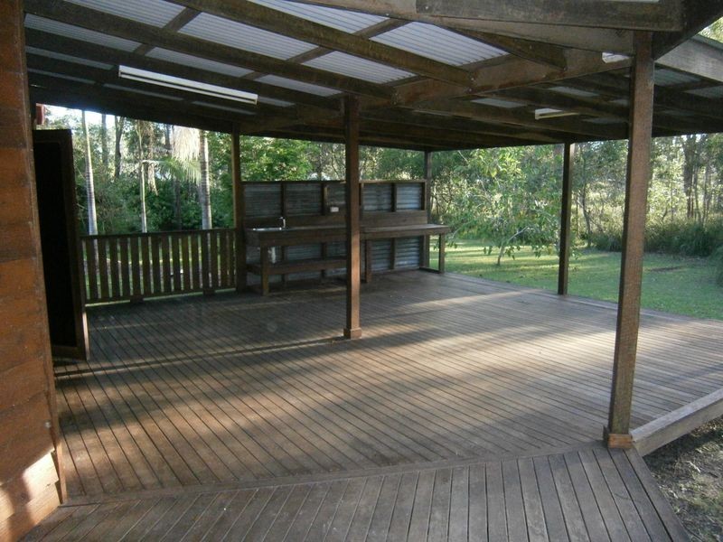 16 Joynsons Road, Torbanlea QLD 4662