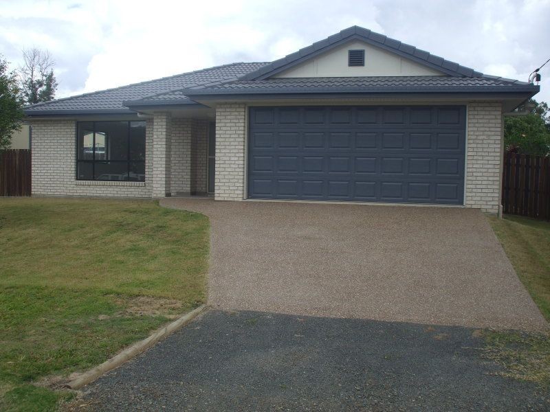 10 Charles Street, Howard QLD 4659