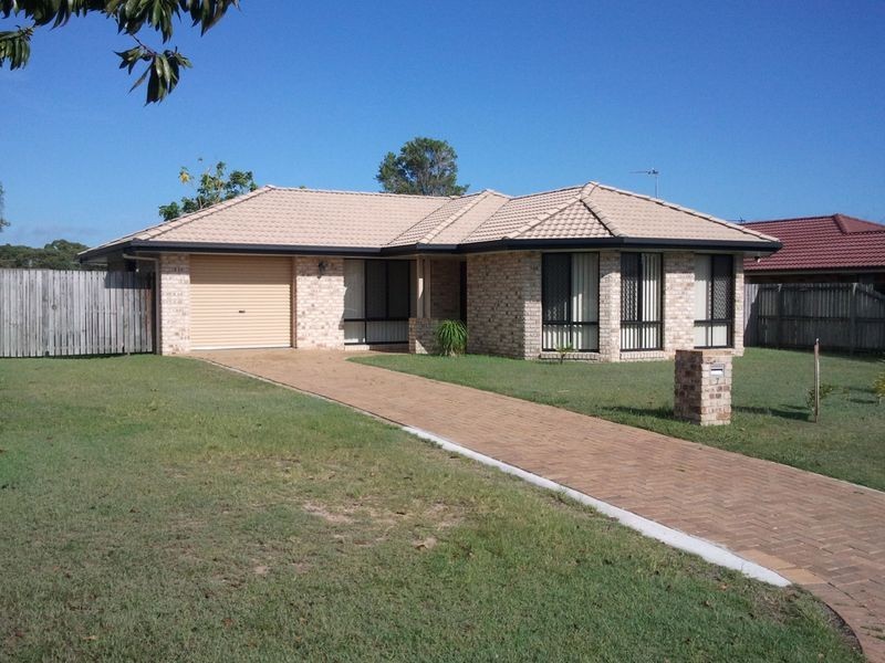 7 Ivybird Ct, Torquay QLD 4655