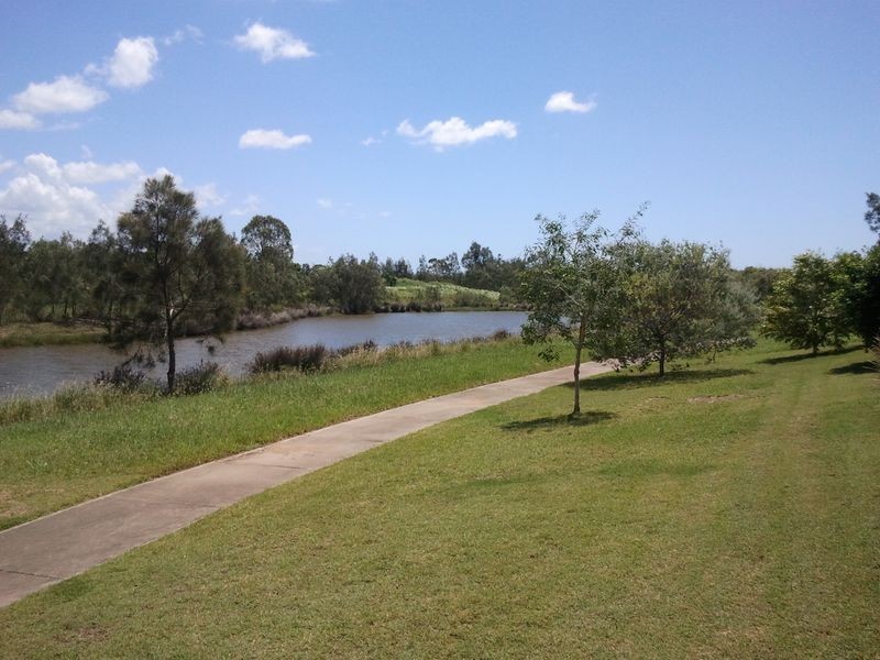 34 Spinnaker Drive, Point Vernon QLD 4655