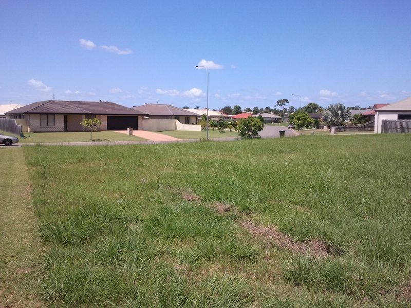 34 Spinnaker Drive, Point Vernon QLD 4655